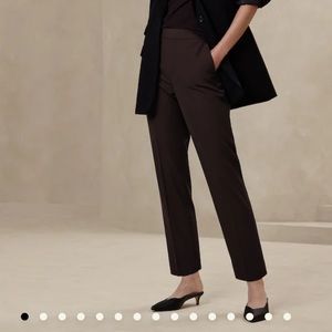 NWOT Banana Republic HAYDEN TAPERED PANT size 0